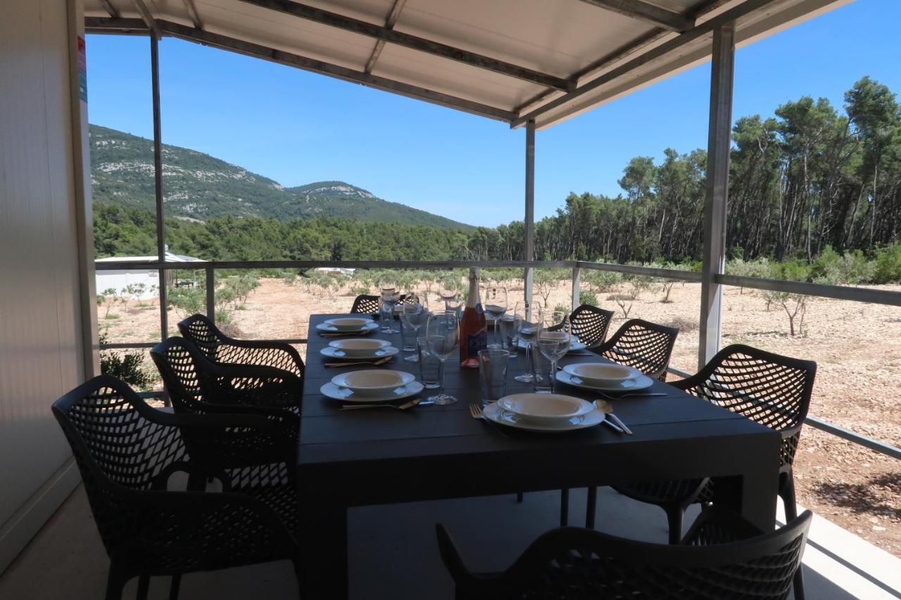 Robinson Olive Tree Huts Villa Cara Exterior photo